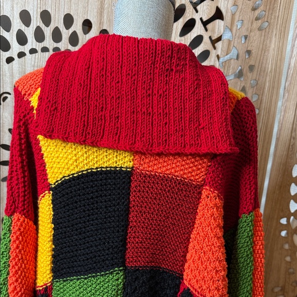 Vibrant Patchwork Women's Cardigan - Picture 5 of 7